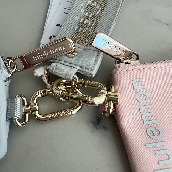 Lululemon Pink and Gray Wristlet Set NWT - Picture 7 of 9